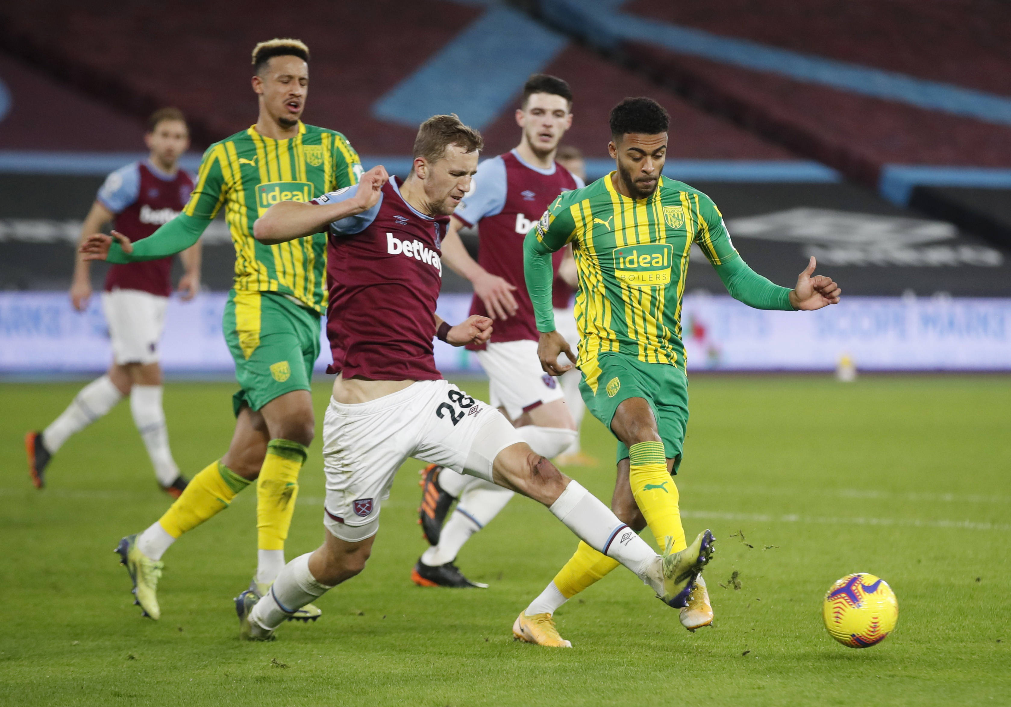 的交汇点 的交汇点